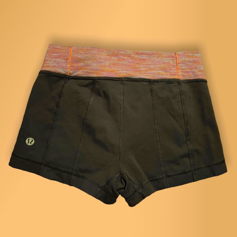 LULULEMON CINCH SHORT SHORTS HOT YOGA MICRO MINI